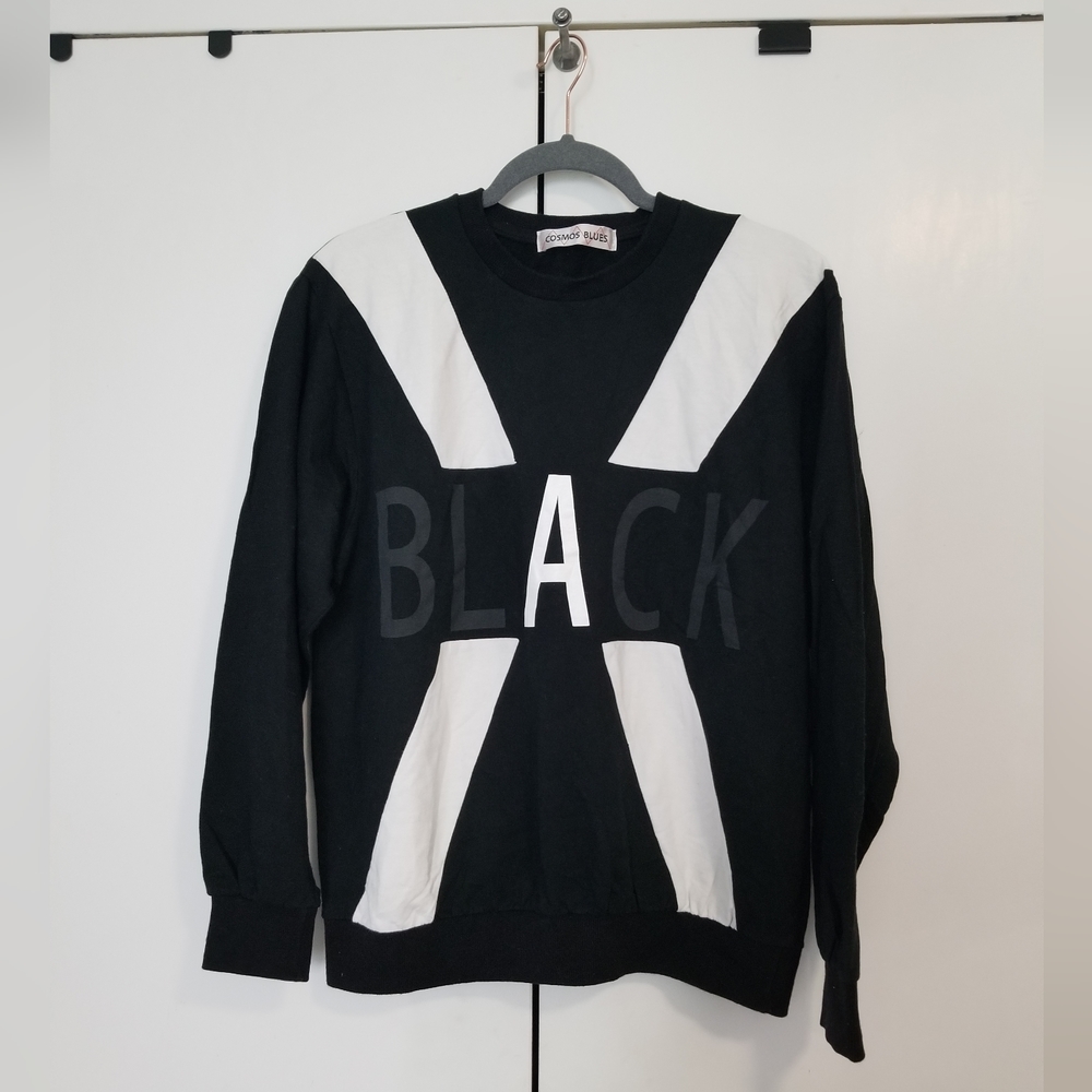 Black Color Block graphic Pull over Sweater